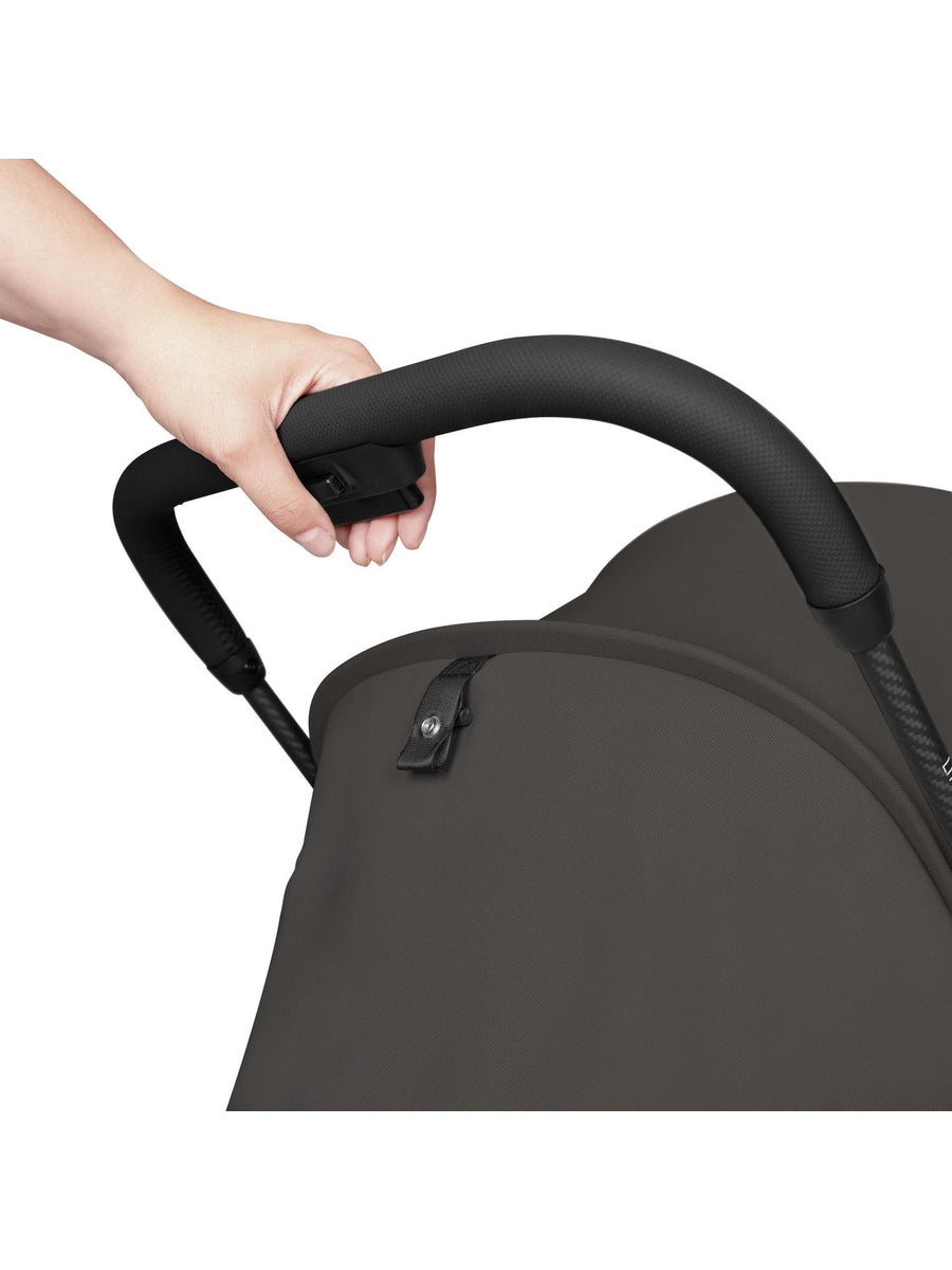 Hauck Lite N Care Carbon Travel Stroller