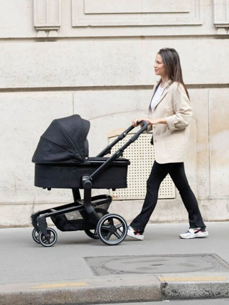 Joolz Hub+ Carrycot – Brilliant Black
