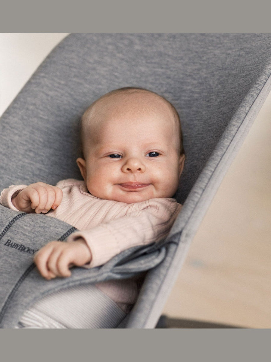 BabyBjorn Bouncer Bliss – 3D Jersey Light Grey | Ergonomic Baby Bouncer & Chair