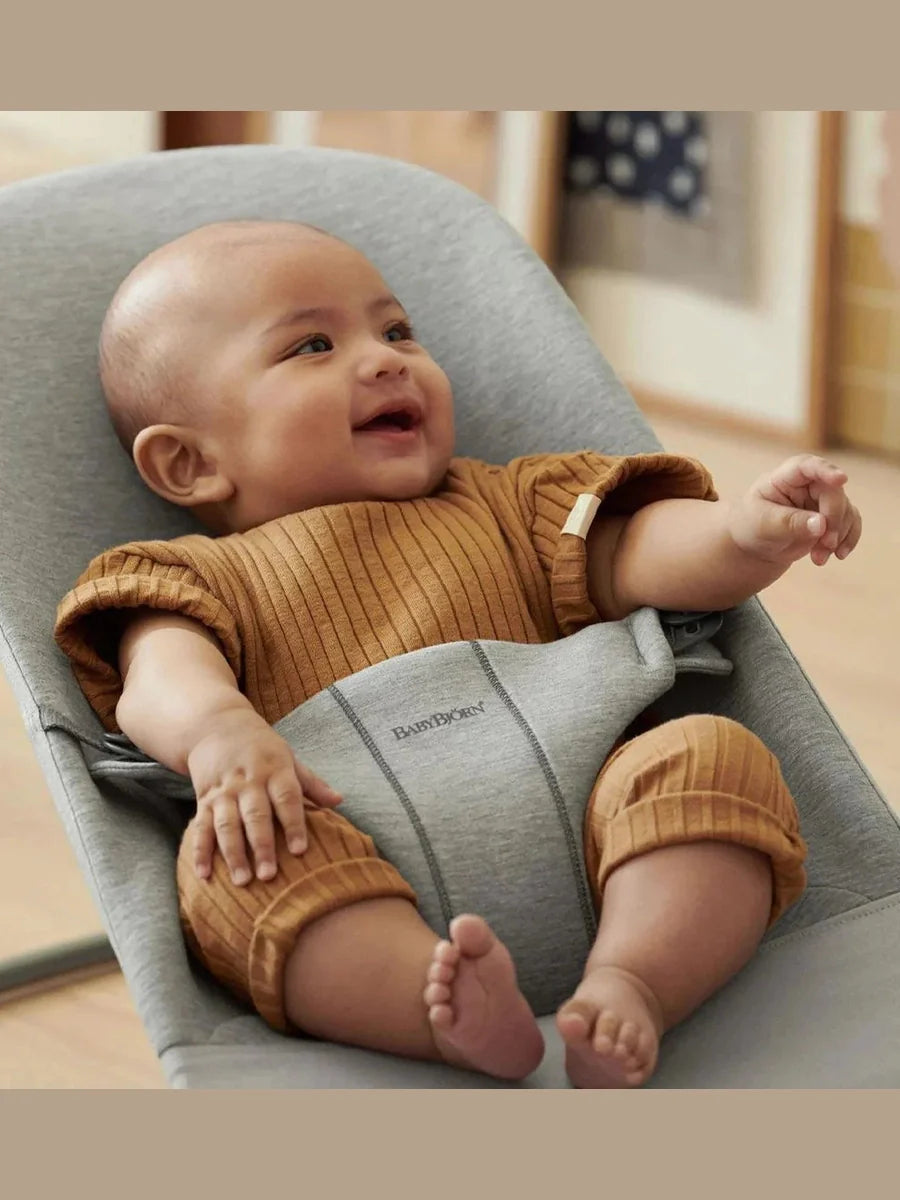 BabyBjorn Bouncer Bliss – 3D Jersey Light Grey | Ergonomic Baby Bouncer & Chair