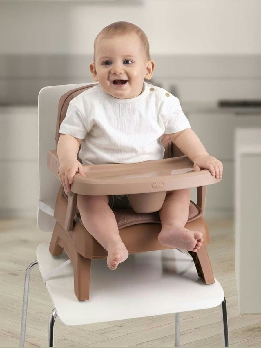 Chicco Bento Booster Seat with Removable Tray – Compact Travel Booster (6m–3y) Terracotta
